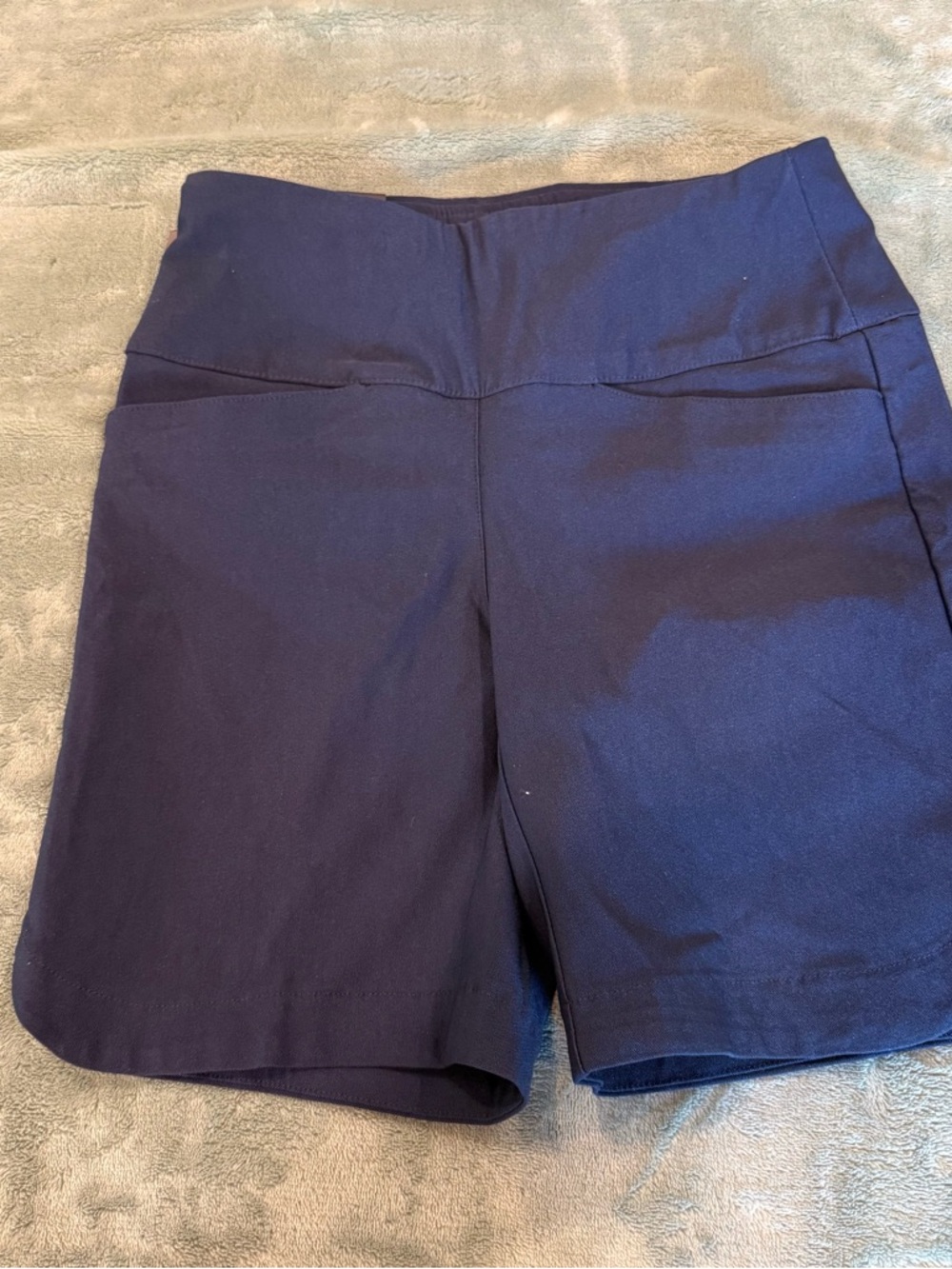 Walter Hagen Performance 11 Golf Shorts Women XS Navy 7” Inseam NWT